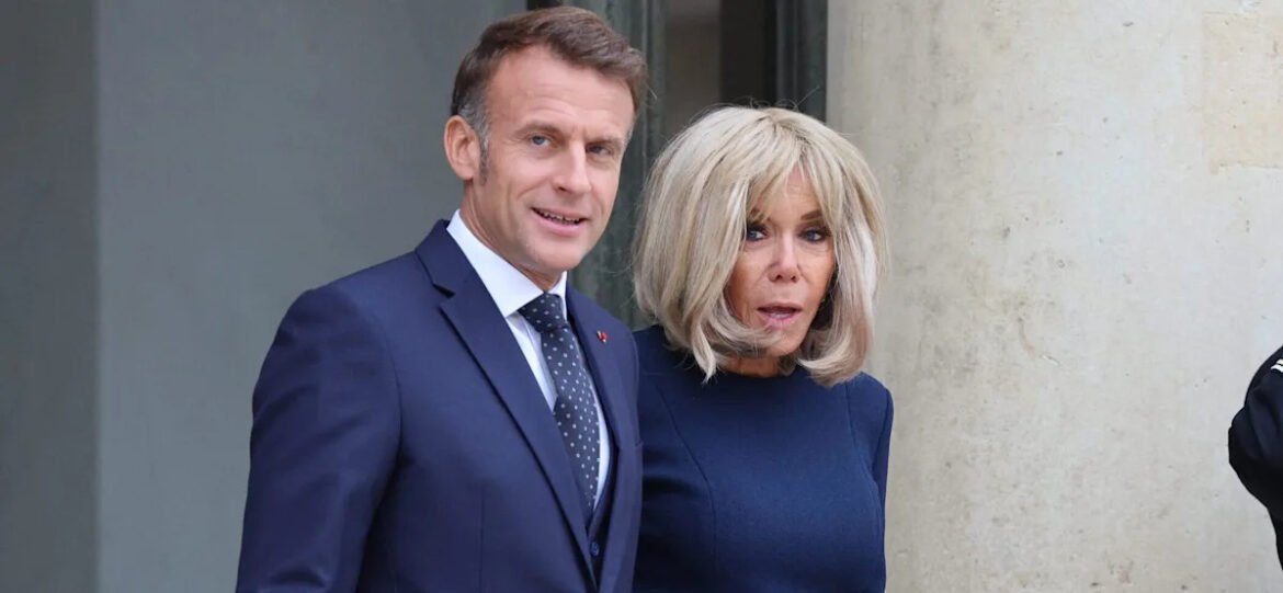 Brigitte Macron terpaksa mengubah gayanya saat dia berjuang dengan penampilannya di tengah klaim transgender