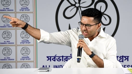 ‘Ikat pemimpin BJP jika mereka…’: Abhishek Banerjee dari TMC tentang revisi pemilih SIR di Bengal, kekhawatiran NRC