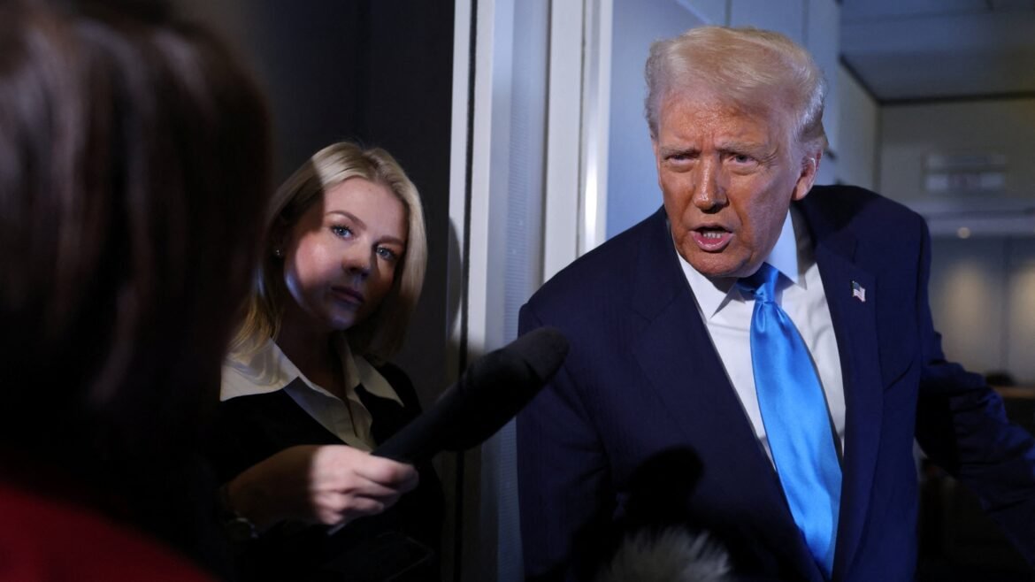 ‘Ini memalukan’: Trump akhirnya mengakui bahwa dia tidak memenuhi syarat untuk mencalonkan diri untuk masa jabatan ketiga sebagai presiden