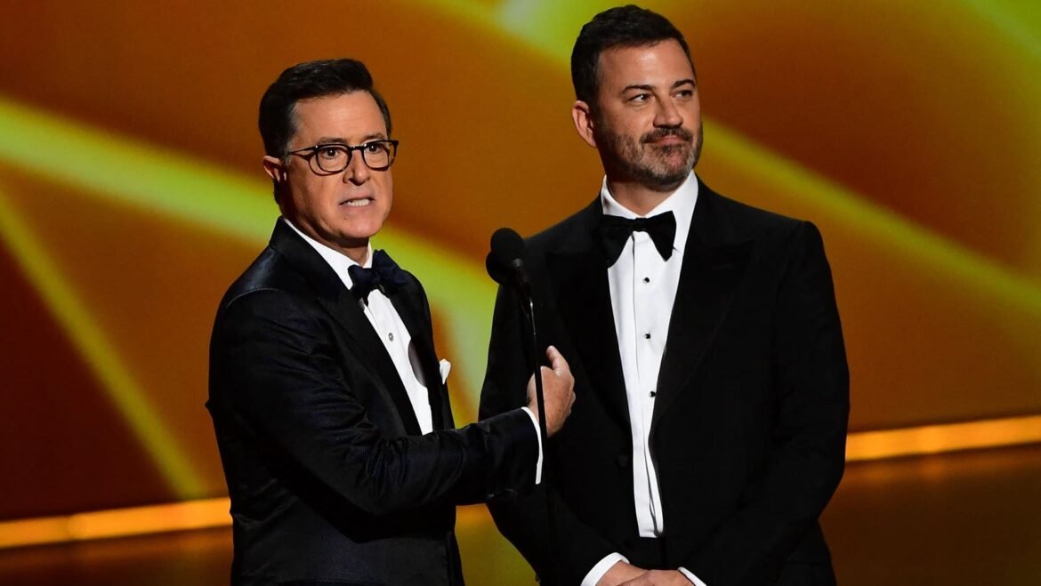 Kimmel dan Colbert muncul di acara masing -masing: penghapusan alamat dan suspensi