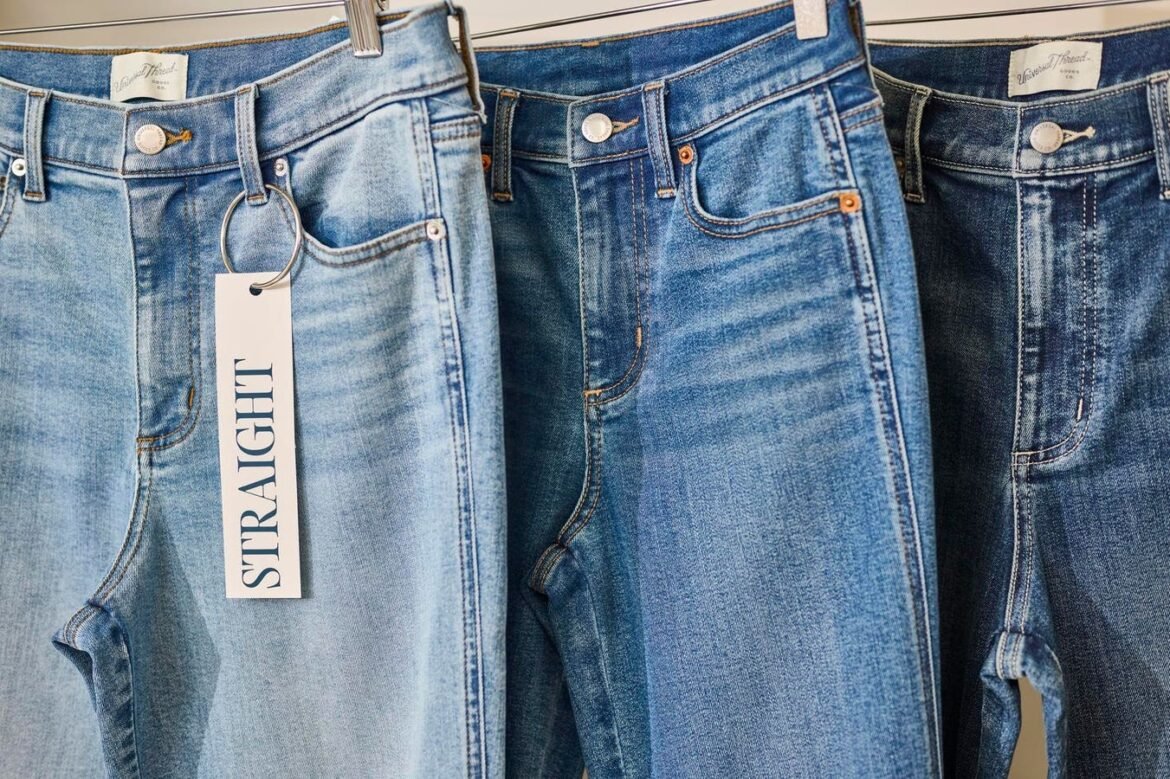 Merek Jeans Serbaguna Target senilai $1 Miliar+ Diluncurkan Kembali agar Lebih Cocok, Kualitas Lebih Tinggi, dan Banyak Lagi