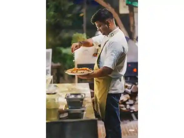 Pekerjaan Bisnis | Dari Basil Box ke Sangam Italiano – Anadagraj menyambut pengalaman ruang makan Italia sejati pertamanya