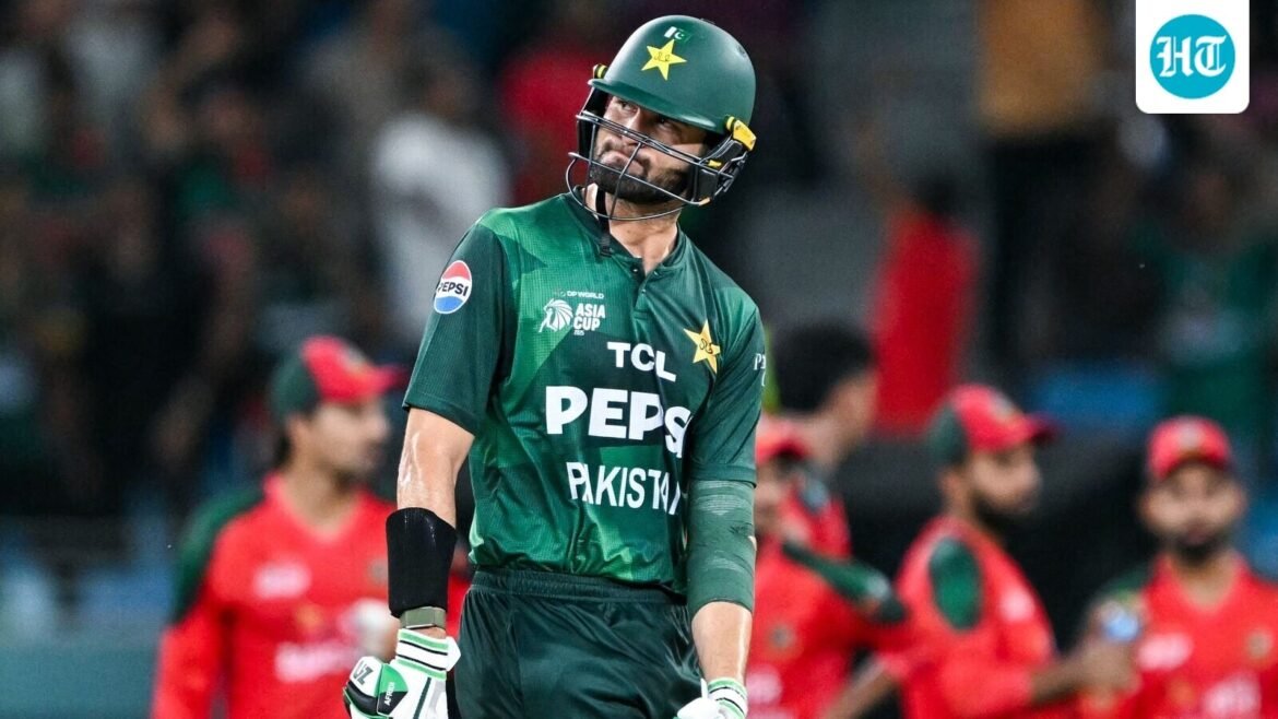 Tombol PCB Klik tombol panik, menangguhkan NOC Player pada T20 di atas -lossing Pakistan di final Piala Asia melawan India