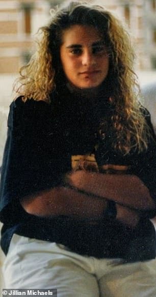 Bahkan saya pernah kelebihan berat badan. Jadi percayalah, rencana detoks 30 hari ini akan membantu Anda menurunkan berat badan TANPA Ozempic… tetapi jika Anda ingin tetap kurus, Anda harus melakukan satu pengorbanan besar: GILLIAN MICHAELS