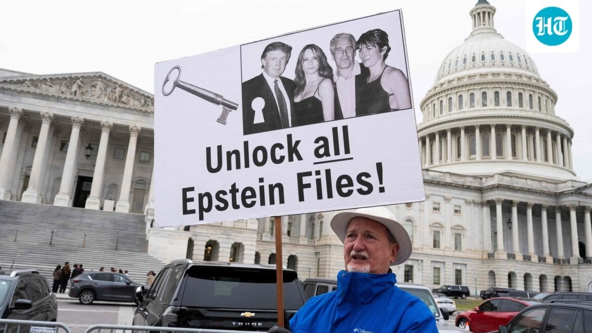 File Epstein: daftar lengkap orang-orang yang disebutkan dalam buku kontak – Tiffany Trump, Michael Jackson, dan lainnya