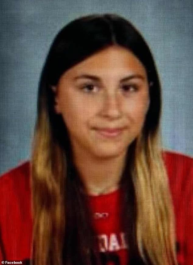 Gadis mengerikan berusia 14 tahun yang menghilang tanpa jejak ‘dibunuh dan ditinggalkan di dalam van’ – klaim pamannya