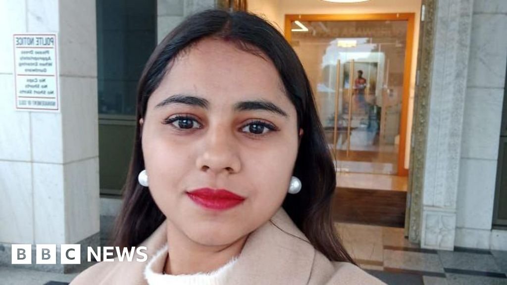 Keluarga bertanya mengapa pembunuhnya belum tertangkap setelah 12 bulan