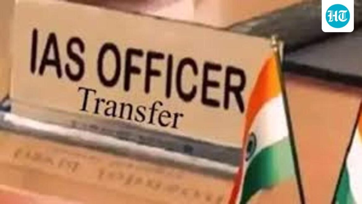 Pemerintah mengelola departemen dengan mengubah tingkat sekretaris