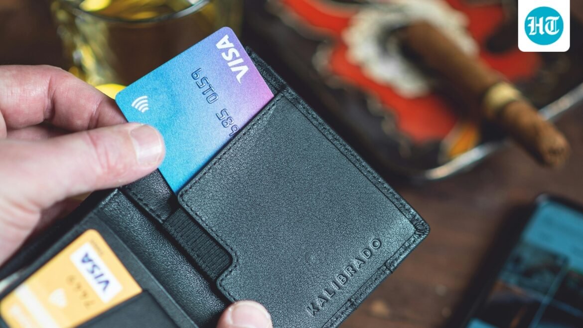 Peringatan Green Card: Kemenangan Besar bagi Pemohon Biaya Visa karena Pengadilan Mempermudah Jalan Menuju Tempat Tinggal Permanen