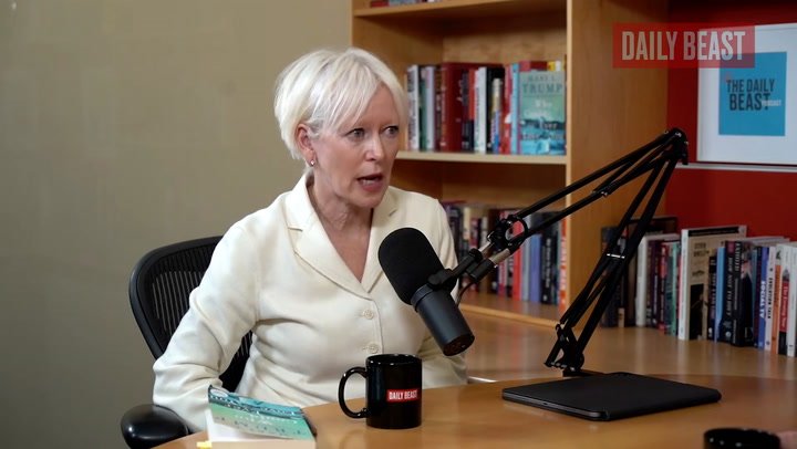 Psikolog Mary Trump melihat tanda-tanda peringatan yang sama dengan yang ditunjukkan ayah presiden sebelum kematiannya pada tahun 1999.