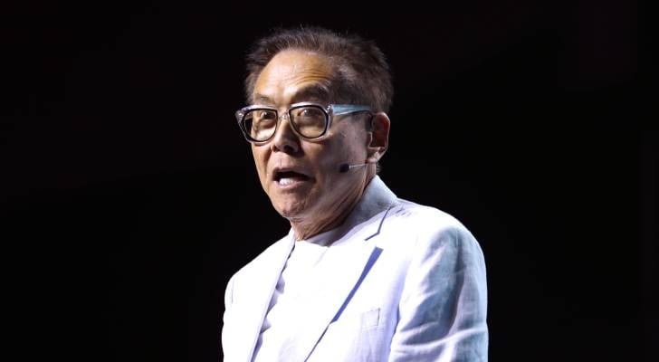 Robert Kiyosaki memperingatkan ‘kehancuran terbesar dalam sejarah’, mengatakan jutaan orang akan ‘kehilangan segalanya’. Bagaimana mempersiapkannya sekarang