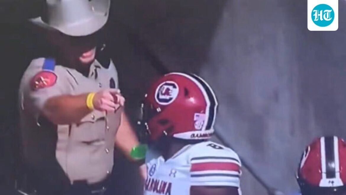 Skandal Sepak Bola A&M Texas: Polisi Mengambil Tindakan Keras Terhadap Petugas DPS Atas ‘Insiden’ yang Melibatkan Pemain Carolina Selatan