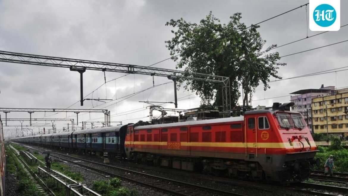 Tentara jawan tewas di kereta yang sedang bergerak setelah bentrok dengan petugas; NHRC meminta laporan