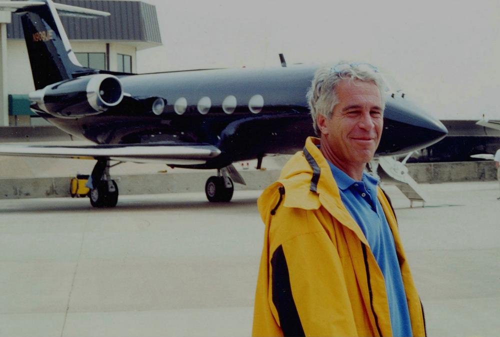 Trump memberikan tekanan kuat pada Partai Republik untuk memblokir rilis file Epstein