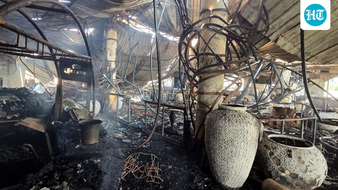 Bagaimana keputusan untuk mengangkat telepon merenggut nyawa seorang pria Bengaluru dalam kebakaran klub malam di Goa