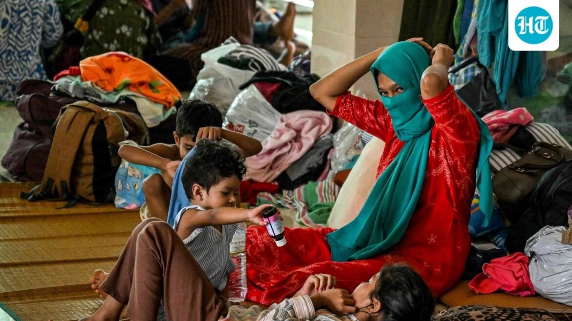 India mengirimkan bantuan tambahan ke Sri Lanka yang dilanda topan, jumlah korban tewas melebihi 485