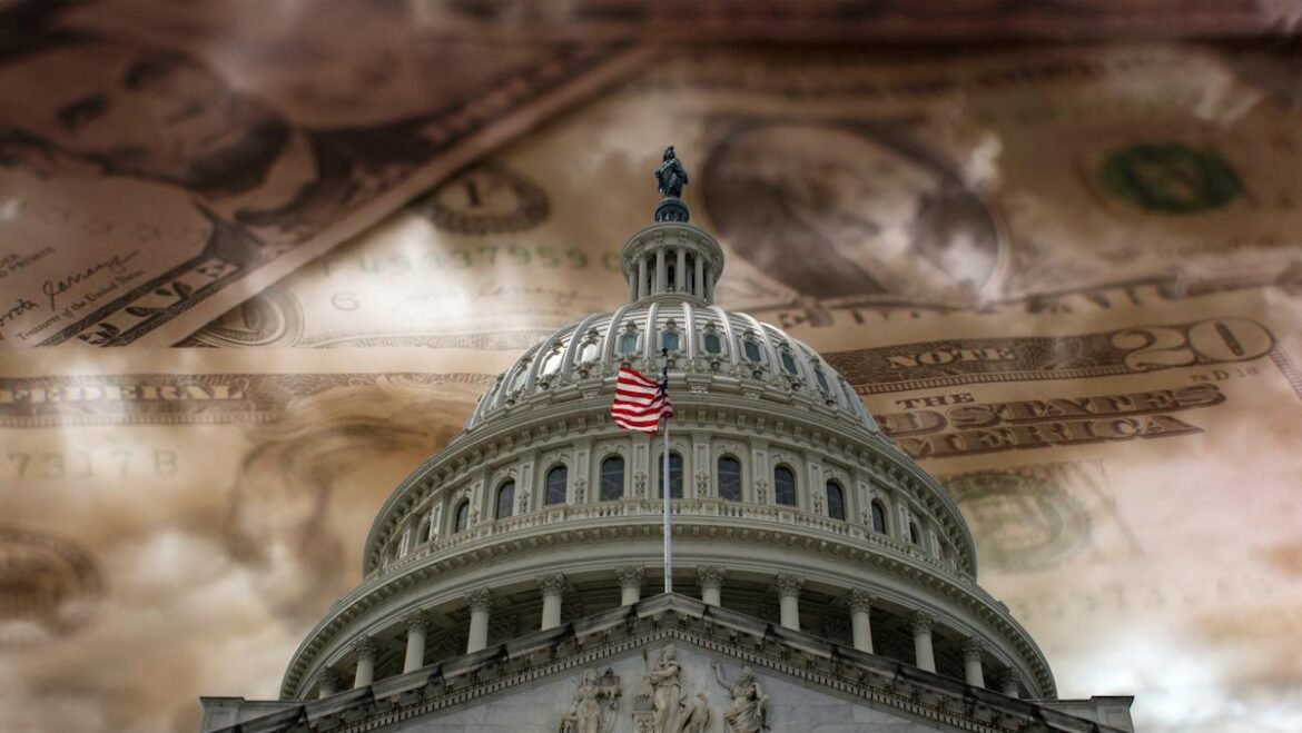 Inflasi berada di jalur yang tepat untuk mencapai 2% sebelum tarif diberlakukan: Ed Yardeni