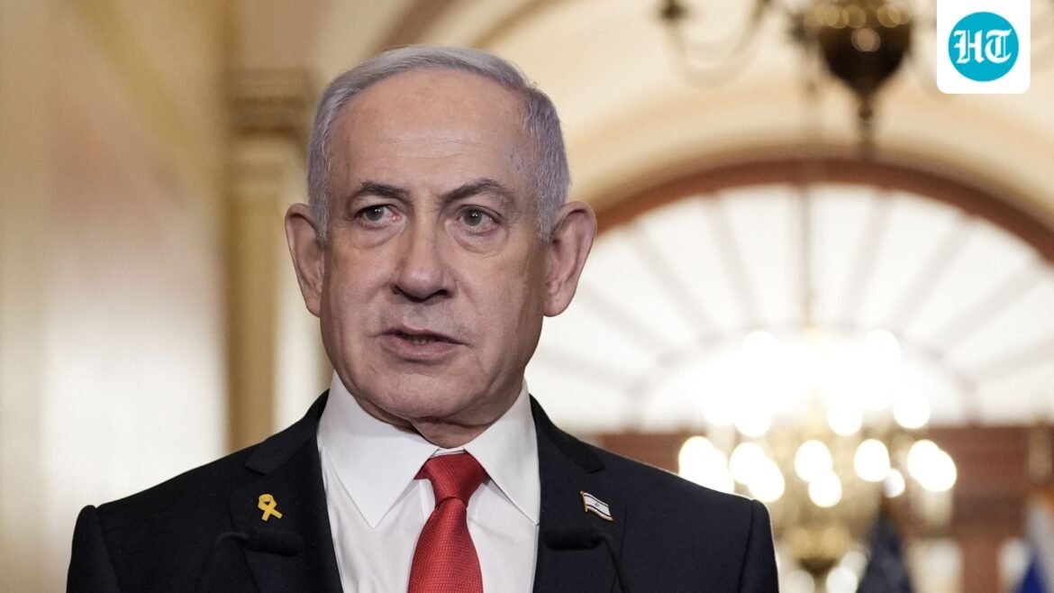 Presiden akan mempertimbangkan ‘kepentingan terbaik’ Israel dalam permintaan pengampunan Netanyahu