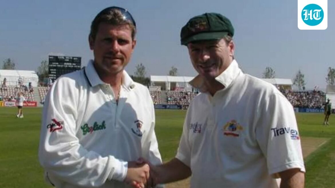 Robin Smith, pemain kriket Inggris yang hebat, “meninggal mendadak di flatnya di Perth Selatan”; Darren Lehmann patah hati