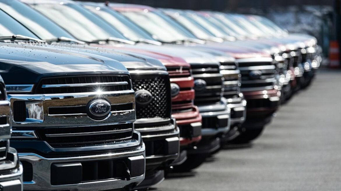 Saham-saham dengan imbal hasil tinggi S&P 500 yang mengejutkan mengungguli indeks 2 banding 1