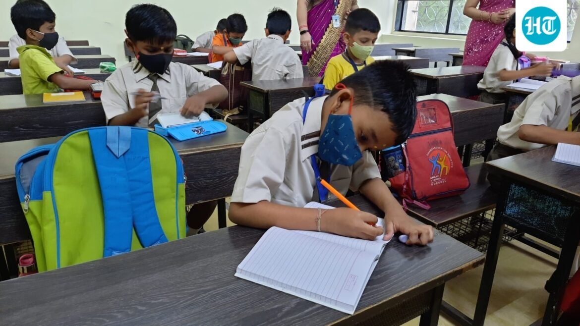 Siswa kelas 4 dirantai ke tempat tidur asrama karena kenakalan di Balasore Odisha, video memicu kemarahan