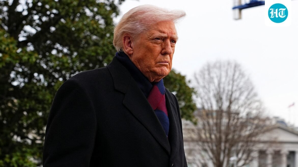 Trump dalam Pertandingan Angkatan Darat-Angkatan Laut: Siapa yang Didukung Presiden AS? Jawaban satu barisnya