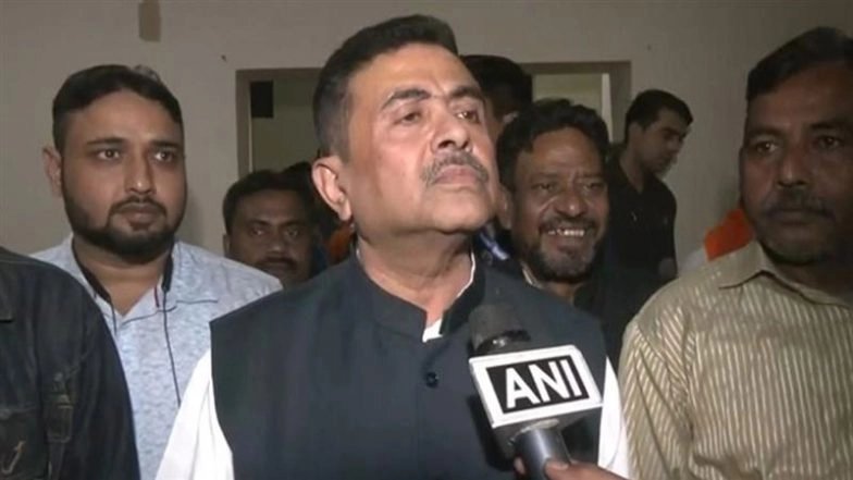 Tur GOAT India Lionel Messi: LoP Benggala Barat Suvendu Adhikari meminta Gubernur CV Anand Bose untuk melakukan penyelidikan yudisial independen setelah acara ikon sepak bola di Stadion Salt Lake berubah ‘berantakan’