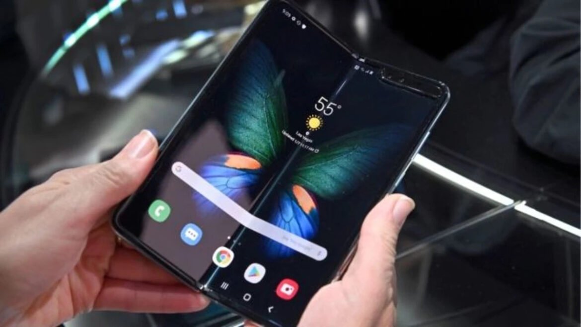 Ya, Samsung Z Trifold itu nyata, bukan kecerdasan buatan